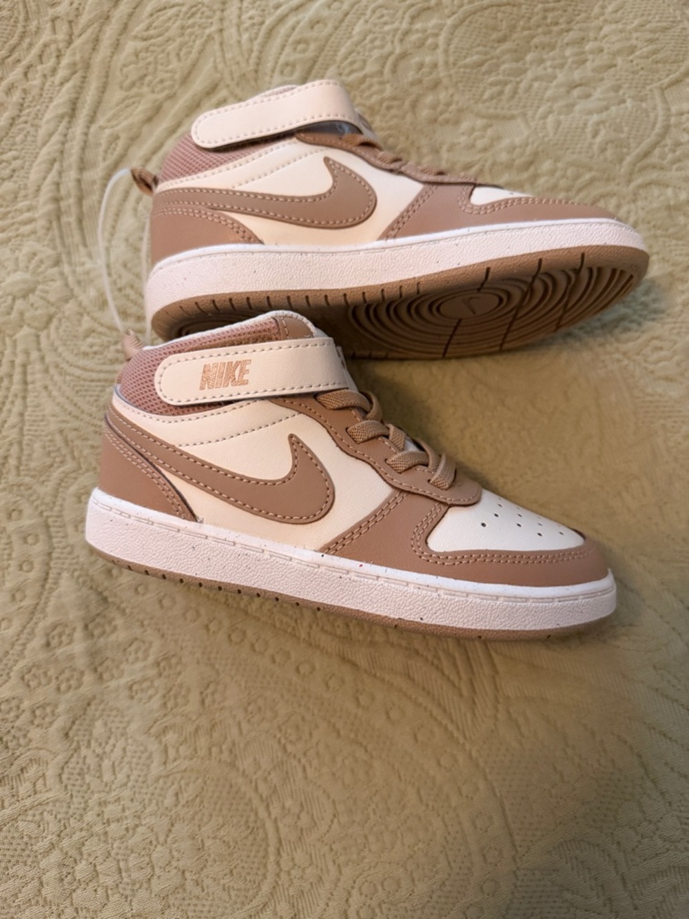 Nike Kids Mid-Top Sneakers in Cream and Tan - NWOT